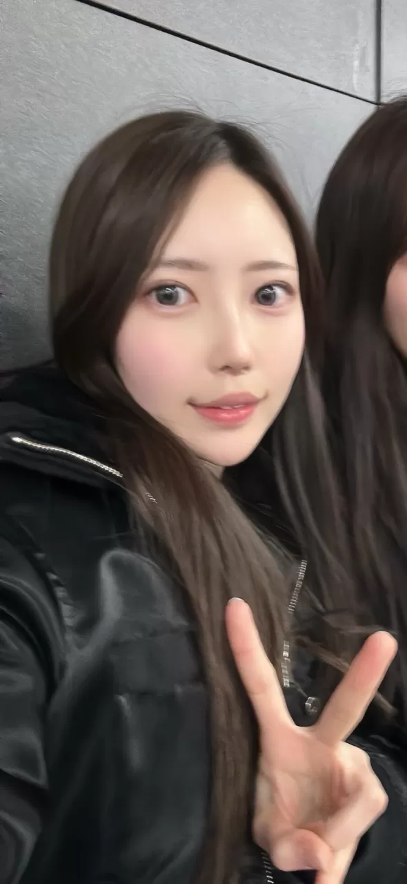 日本OL 甜美可人的《真理じゅり》期待和你一起相遇在东京