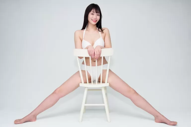 独家AV滝ゆいな来了！！173CM丰臀视觉效果拉满